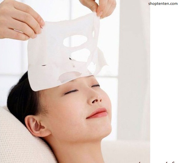 lam-sach-va-cham-soc-chuyen-biet-mat-na-duong-trang-collagen-2989