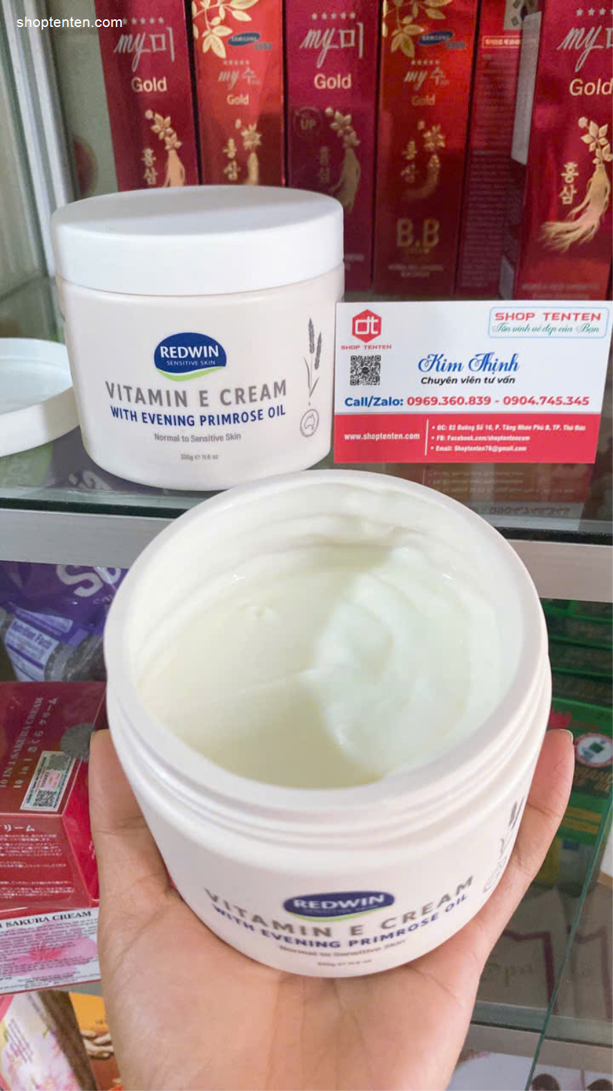 kem-duong-trang-da-kem-duong-am-vitamin-e-redwin-uc-cho-da-kho-nut-lao-hoa-mau-moi-330g-7809