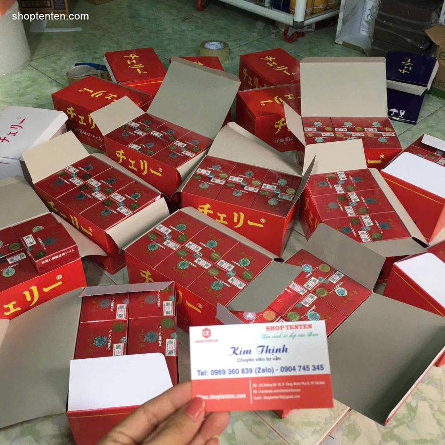 kem-duong-trang-da-kem-duong-trang-da-hoa-anh-dao-yosaki-10-in-1-sakura-cream-mau-moi-7796